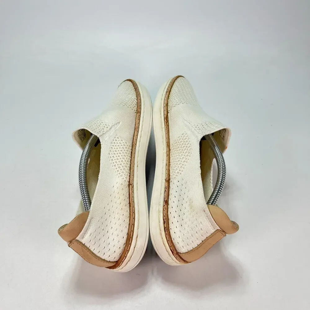 UGG Sammy White Casual Comfort Low Top Slip On Sneakers Shoes Women's Size 8
